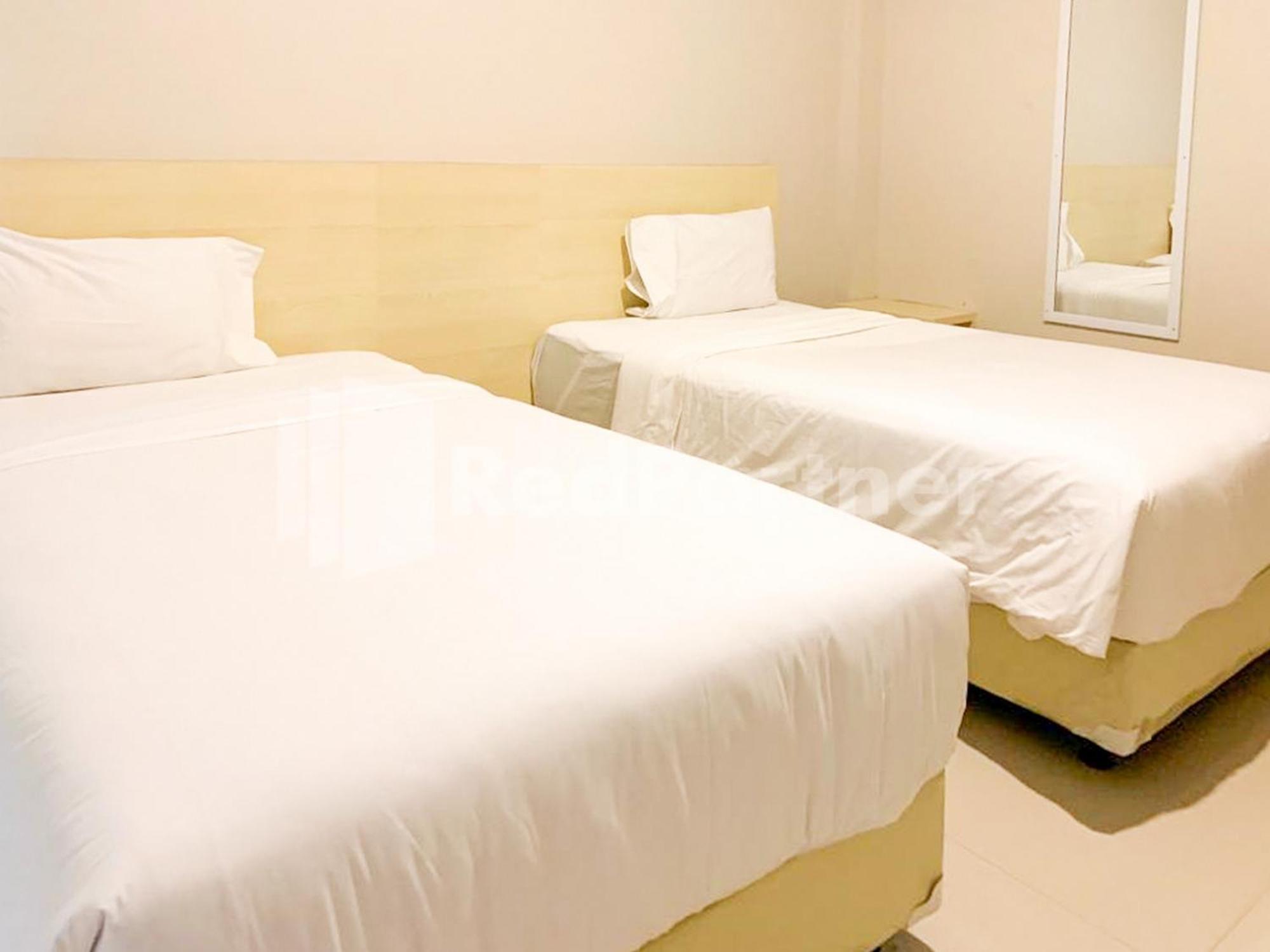 Hotel Andono Near Yia Mitra Reddoorz Yogyakarta Eksteriør billede