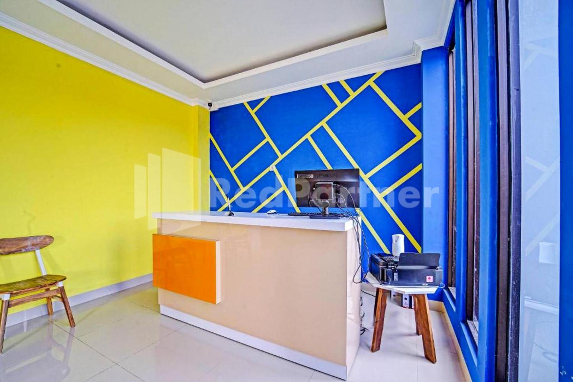 Hotel Andono Near Yia Mitra Reddoorz Yogyakarta Eksteriør billede