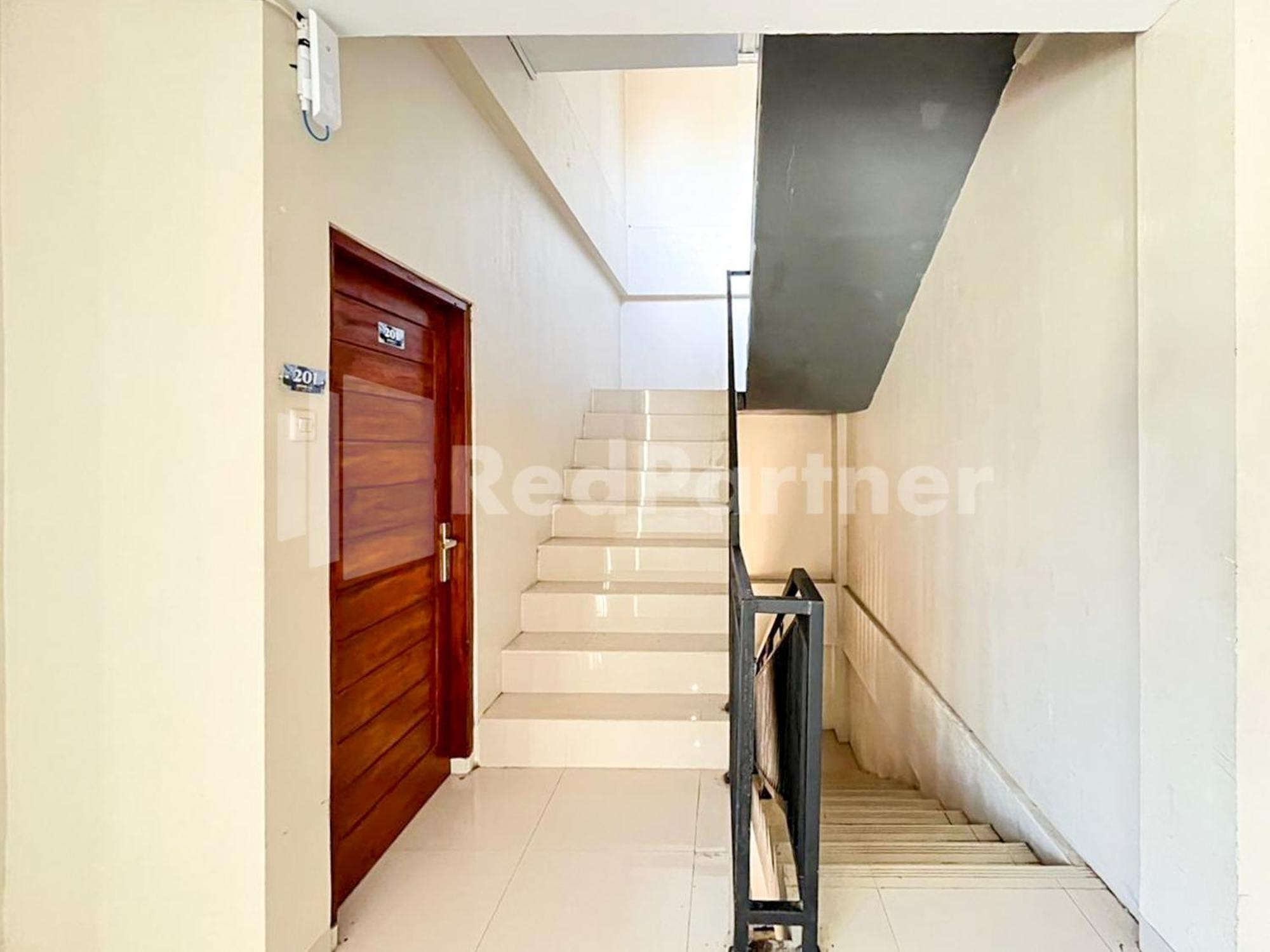 Hotel Andono Near Yia Mitra Reddoorz Yogyakarta Eksteriør billede